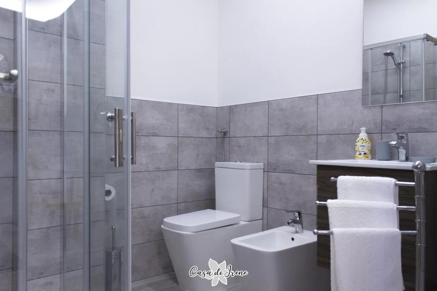 Casa di Irene Apartment Reggio Emilia Bagian luar foto